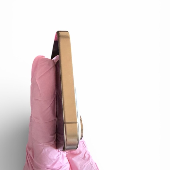 EUC Apple iPhone 16 Pro max 512GB - Gold - Picture 7 of 7